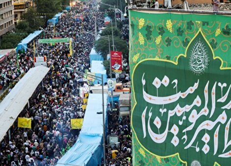 «مهمونی۱۰ کیلومتری غدیر»؛ وقتی تفاوت‌ها رنگ می‌بازد
