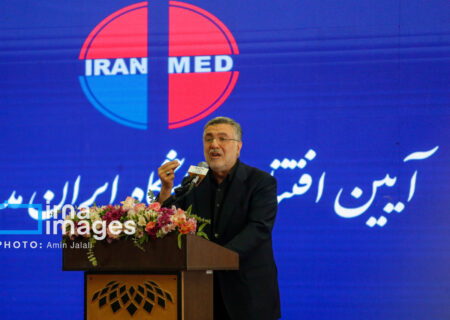 ظفرقندی: مطالبات شرکت‌های تجهیزات پزشکی تا ۲ هفته آینده پرداخت می‌شود