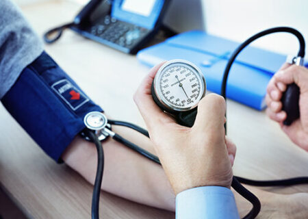 این عادت‌های صبحگاهی باعث افزایش فشار خون می‌شوند