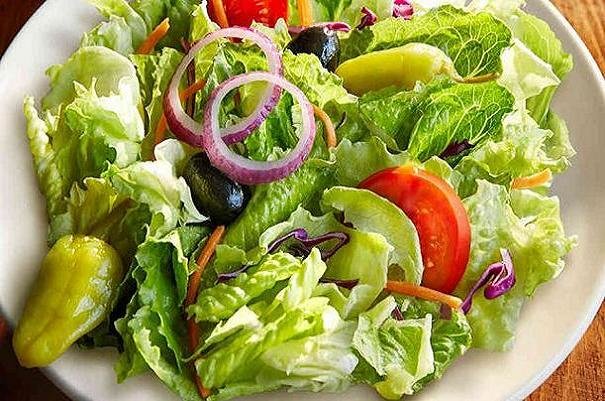 سالاد را باید چه موقع بخوریم؟
