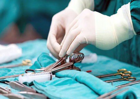 بیماری آندومتریوز چگونه در بدن زنان پیشرفت می‌کند؟