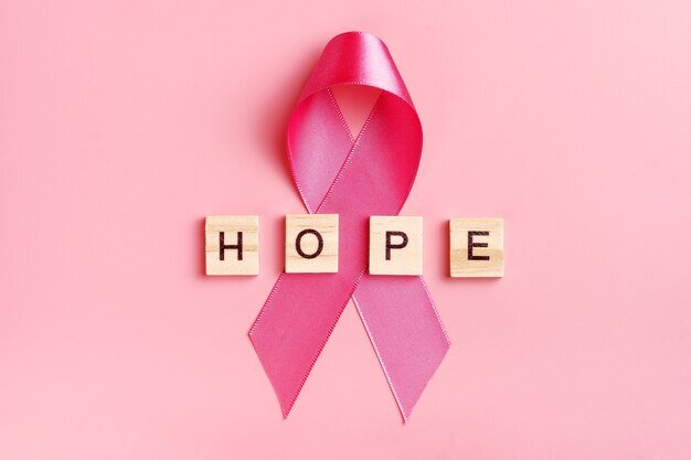 تشخیص زودهنگام و غربالگری منظم در مراکز تخصصی سرطان‌ زنان