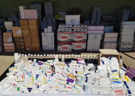 عتباتی: ۴۵ هزار عدد انواع داروی غیرمجاز در بوکان کشف شد