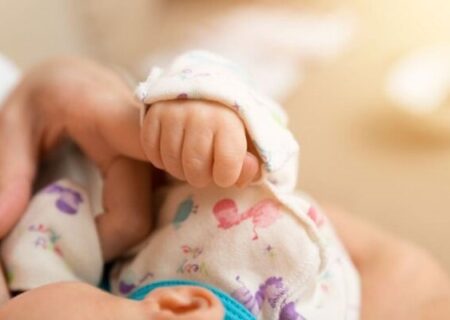 شیر مادر؛ سپر طبیعی نوزاد مقابل آلودگی هوا