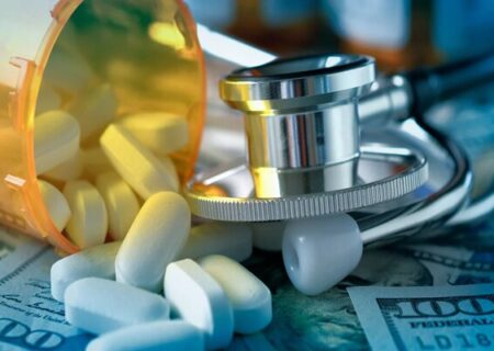 کاهش هزینه‌های دارویی با اجرای راهنمای بالینی در سازمان تأمین اجتماعی