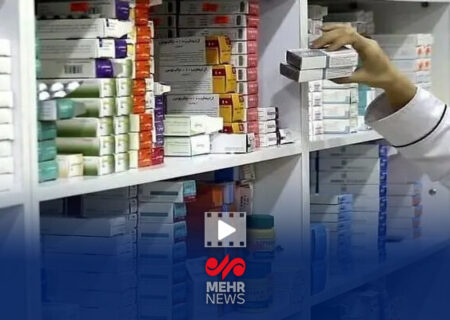 کمبود دارو جدی‌تر از همیشه؛ هشدار وزیر بهداشت درباره جان بیماران
