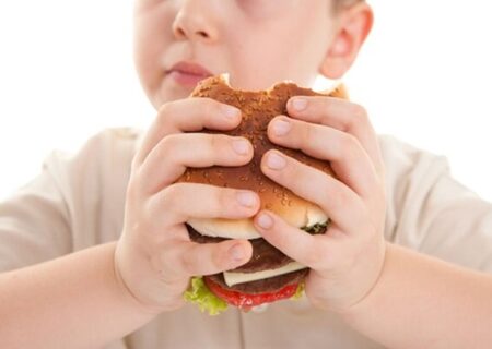 حذف شکر و نوشابه می‌تواند به مقاومت انسولین و چاقی کمک کند