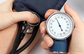 هشدار درباره قطع خودسرانه داروهای فشار خون در رمضان