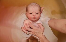 بررسی علل عدم تمایل مادران به تکرار زایمان بی‌درد