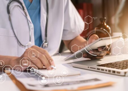 ۴۷سال خدمت بی منت پزشکان بسیجی در بحران‌های سخت و مختلف