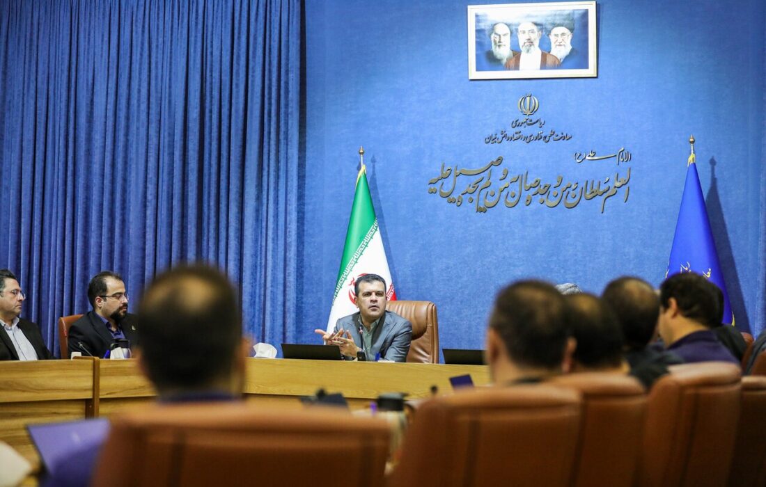 افشین: ۱۰۰ شرکت دانش‌بنیان در جنگ رمضان آسیب دیدند
