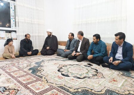 انجام ۳۳۰ دیدار با خانواده‌های شهدای جنگ تحمیلی رمضان در استان ایلام