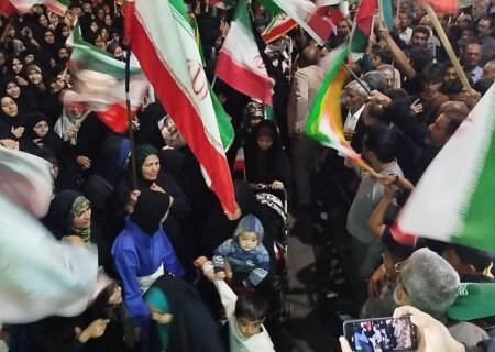 تجدید عهد مردم کردکوی در شب‌های همبستگی