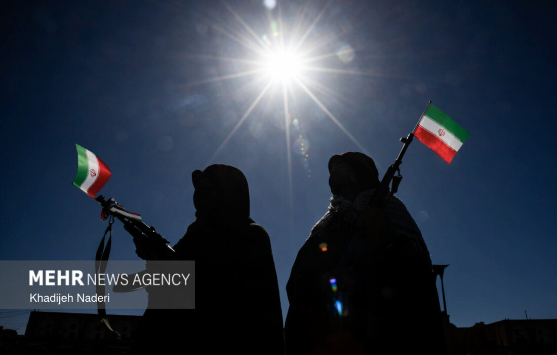 تجمع دختران جانفدا در اصفهان