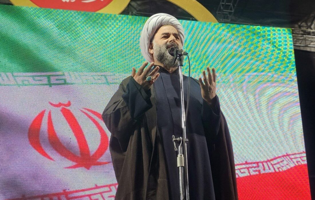 حجت الاسلام عاشوری: مردم ایران پای آرمان‌های انقلاب ایستاده‌اند