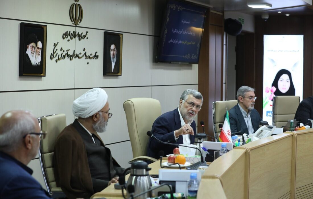 پیگیری مجلس برای شفاف‌سازی علل گرانی دارو