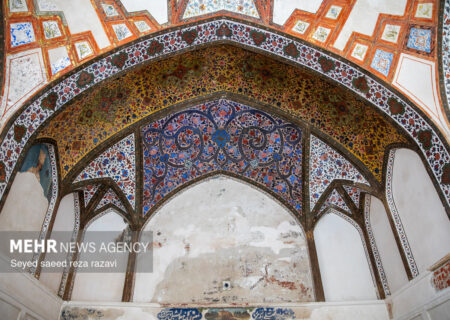 ۵۰ بنای تاریخی کاشان در حال مرمت است