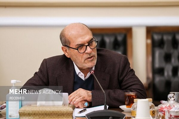 صنعت در اولویت قطع برق قرار نگیرد